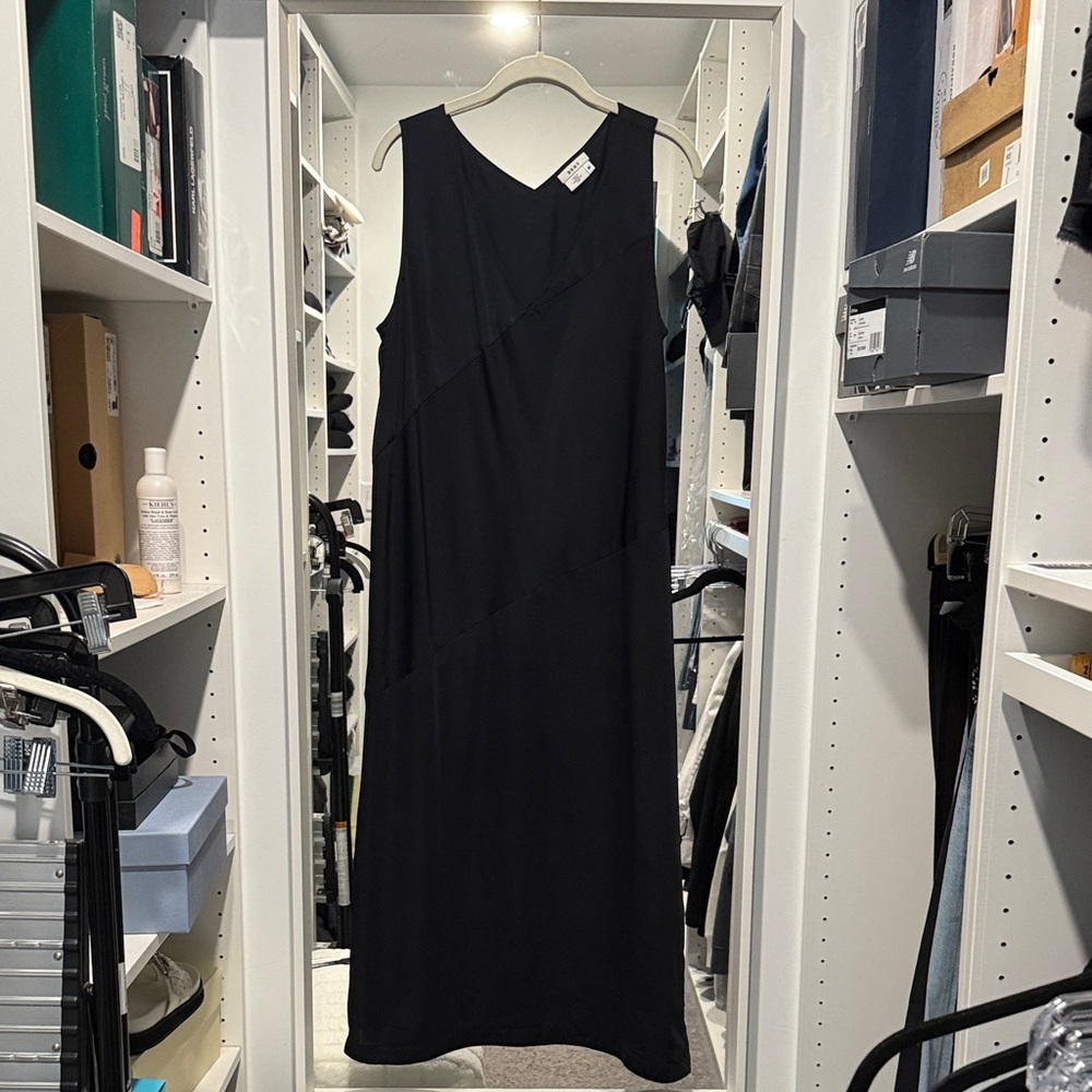DKNY Black Sleeveless Maxi Dress